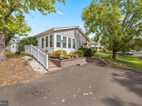 495 Goldenrod Crossing W, Buckingham PA 18912