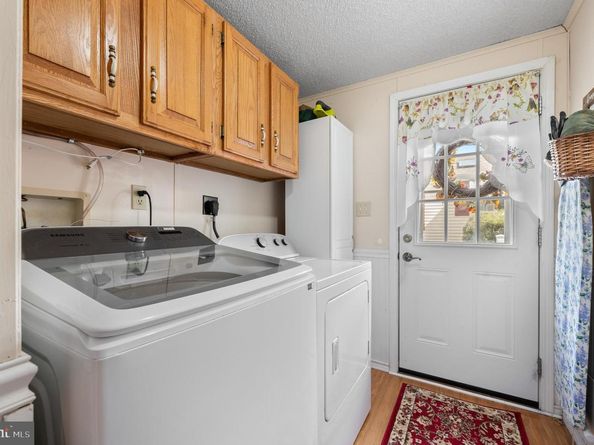 495 Goldenrod Crossing W, Buckingham PA 18912