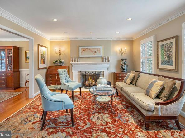 1230 23rd Street S, Arlington VA 22202