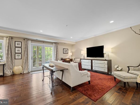 130 N Clinton Street, Doylestown PA 18901