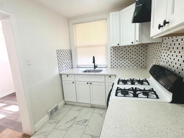 4615 Weymouth Street, Philadelphia PA 19120