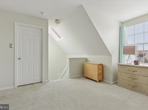 6709 Cinnamon Drive, Philadelphia PA 19128