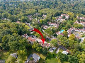 2 Ile Dhuyere 2, Devon PA 19333