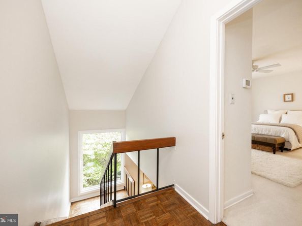 2 Ile Dhuyere 2, Devon PA 19333