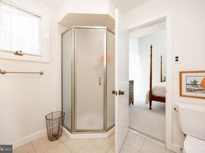 2 Ile Dhuyere 2, Devon PA 19333