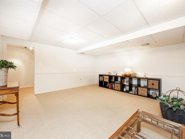 2 Ile Dhuyere 2, Devon PA 19333