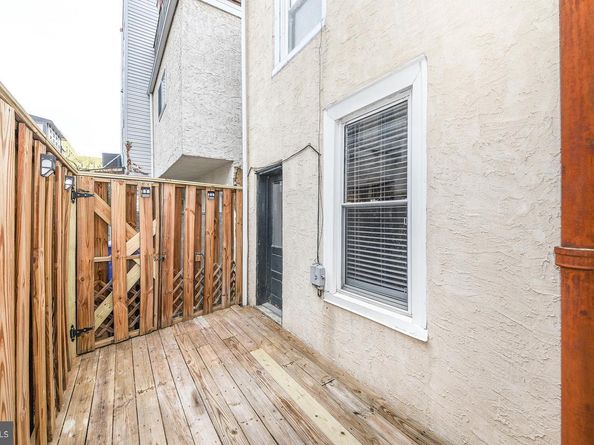 922 League Street, Philadelphia PA 19147