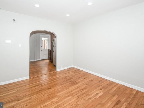 922 League Street, Philadelphia PA 19147