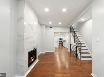 2443 Nicholas Street
