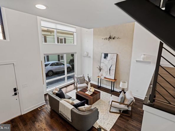 2204 League Street, Philadelphia PA 19146
