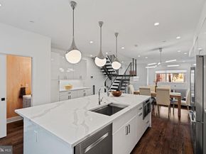2204 League Street, Philadelphia PA 19146