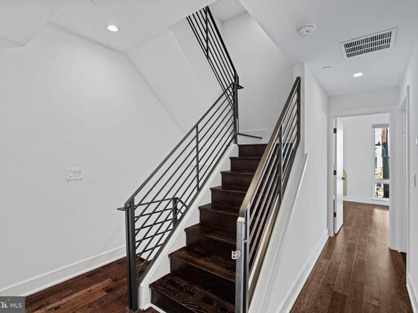 2204 League Street, Philadelphia PA 19146