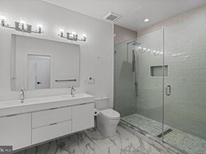 2204 League Street, Philadelphia PA 19146