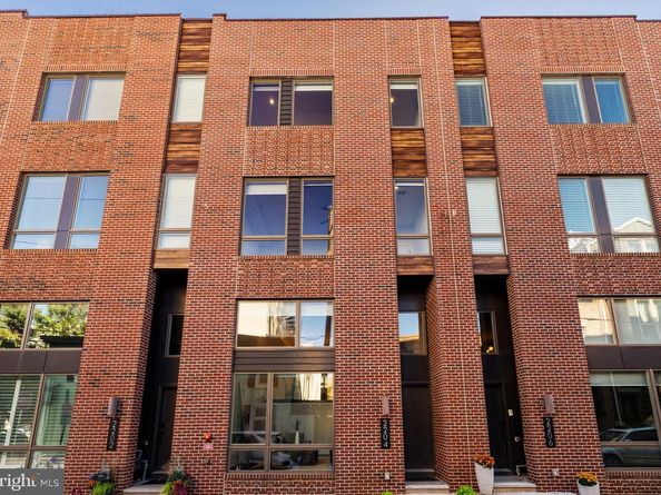 2204 League Street, Philadelphia PA 19146