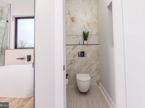 3500 7TH Street N, Arlington VA 22201
