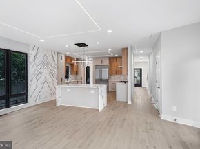 3500 7TH Street N, Arlington VA 22201