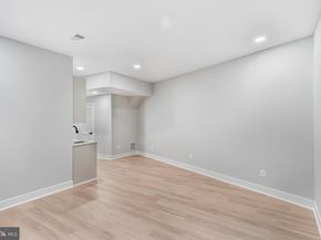 3500 7TH Street N, Arlington VA 22201