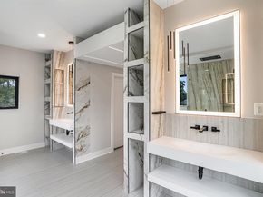3500 7TH Street N, Arlington VA 22201