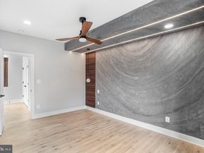 3500 7TH Street N, Arlington VA 22201