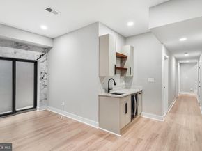 3500 7TH Street N, Arlington VA 22201
