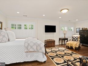 9921 New London Drive, Potomac MD 20854