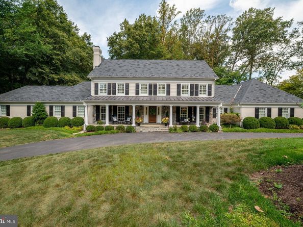 9921 New London Drive, Potomac MD 20854