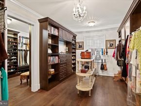 9921 New London Drive, Potomac MD 20854