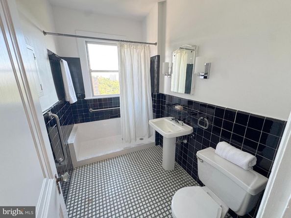 4000 Cathedral Avenue NW 848/849B, Washington DC 20016