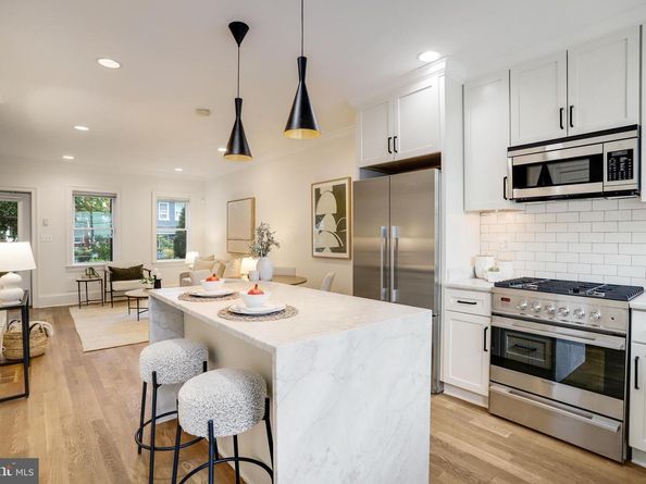 1122 Abbey Place NE, Washington DC 20002