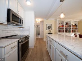 118 S 21st Street 31112, Philadelphia PA 19103