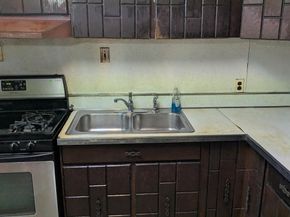 1613 N 61st Street, Philadelphia PA 19151