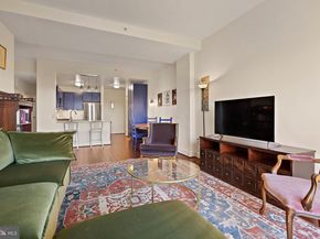 800 4TH Street SW N801, Washington DC 20024