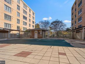 800 4TH Street SW N801, Washington DC 20024