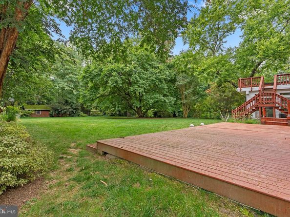6663 Kennedy Lane, Falls Church VA 22042