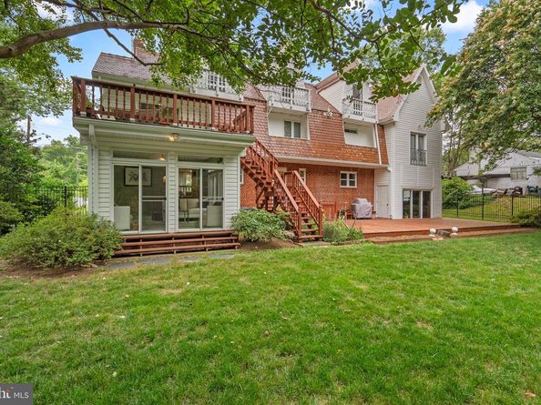 6663 Kennedy Lane, Falls Church VA 22042