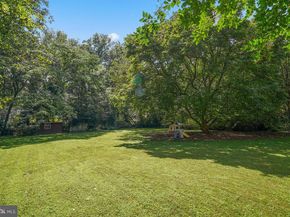 6663 Kennedy Lane, Falls Church VA 22042