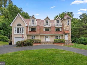 6663 Kennedy Lane, Falls Church VA 22042