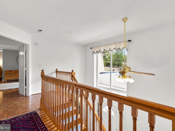 6663 Kennedy Lane, Falls Church VA 22042