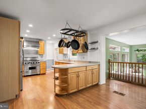 6663 Kennedy Lane, Falls Church VA 22042