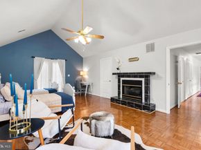 6663 Kennedy Lane, Falls Church VA 22042