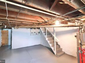 7208 Glenloch Street, Philadelphia PA 19135