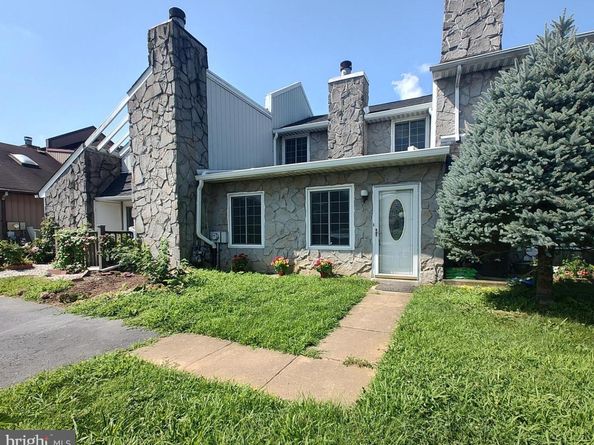 1724 Nathaniel Drive, Philadelphia PA 19116