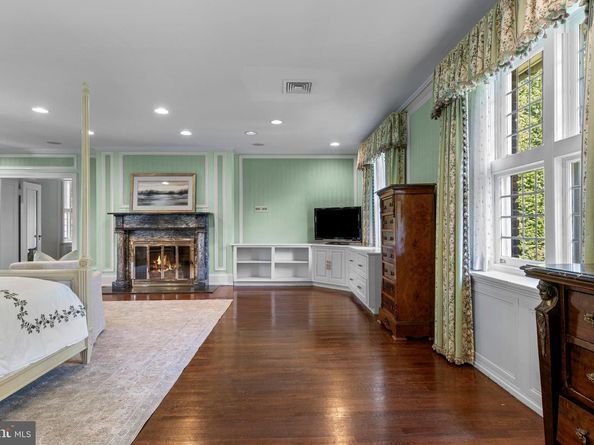 717 N Spring Mill Road, Villanova PA 19085