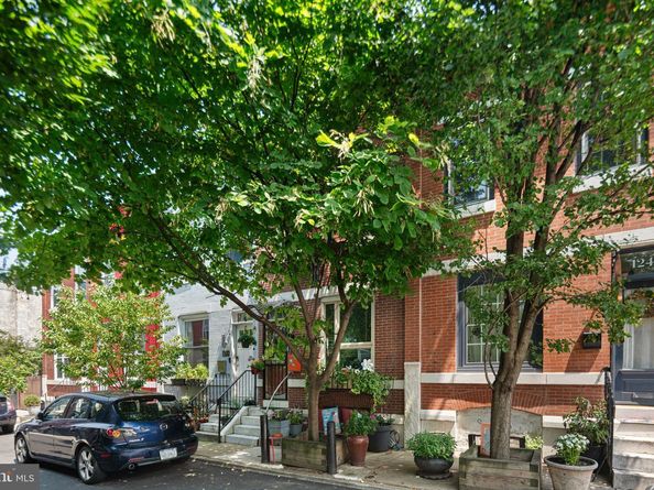 1241 N Hollywood Street, Philadelphia PA 19121