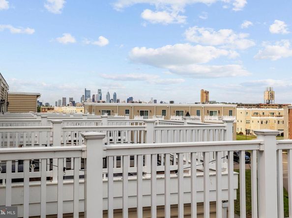 3315 Messina Way, Philadelphia PA 19145