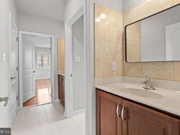 3315 Messina Way, Philadelphia PA 19145