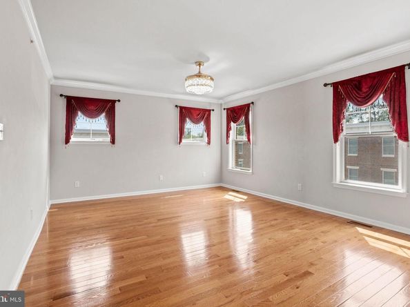 3315 Messina Way, Philadelphia PA 19145