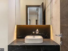 2108 Walnut Street 401, Philadelphia PA 19103
