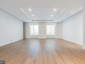 2108 Walnut Street 401, Philadelphia PA 19103