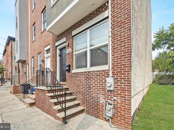 1639 Francis Street, Philadelphia PA 19130